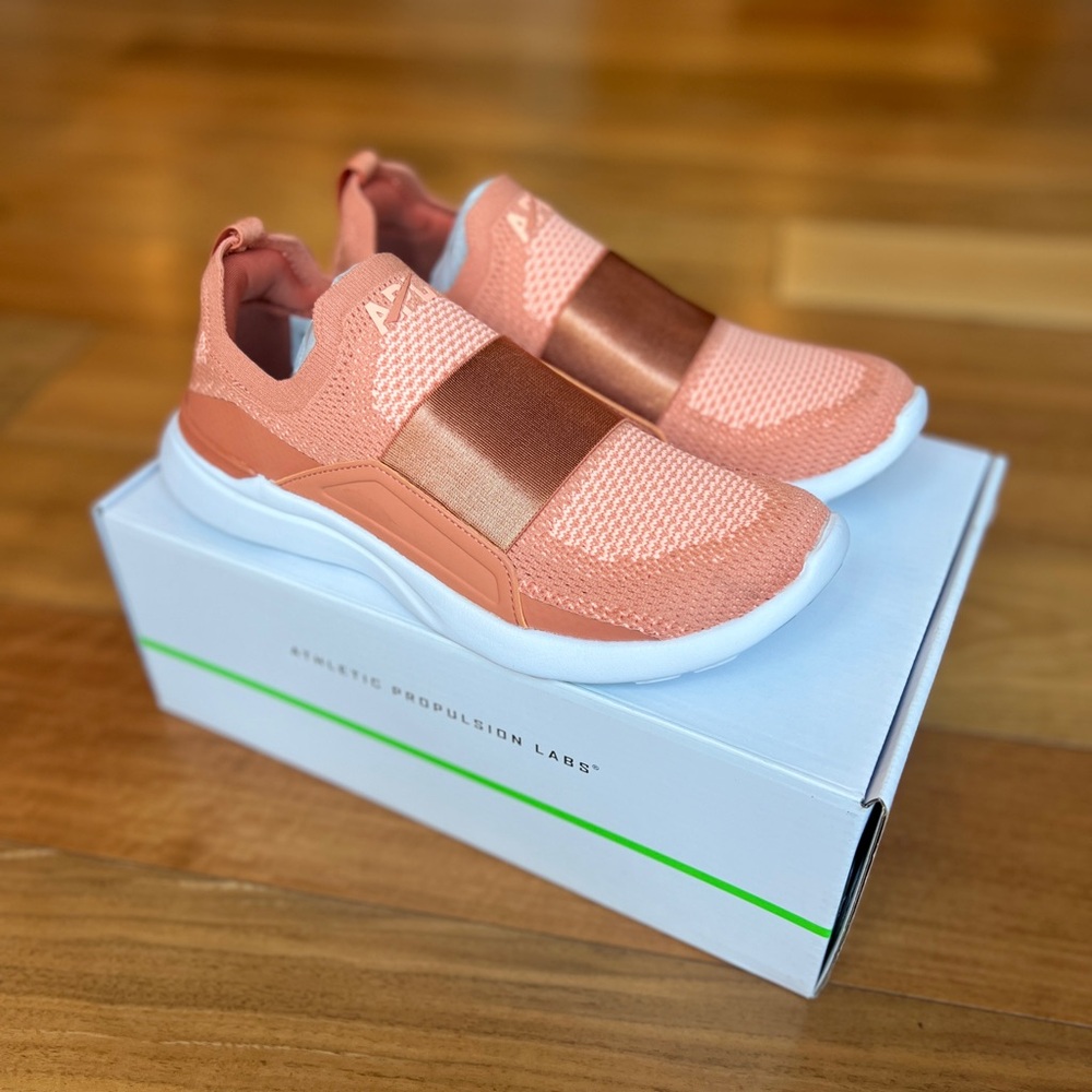 NEW APL Techloom Bliss Terracotta Size 6